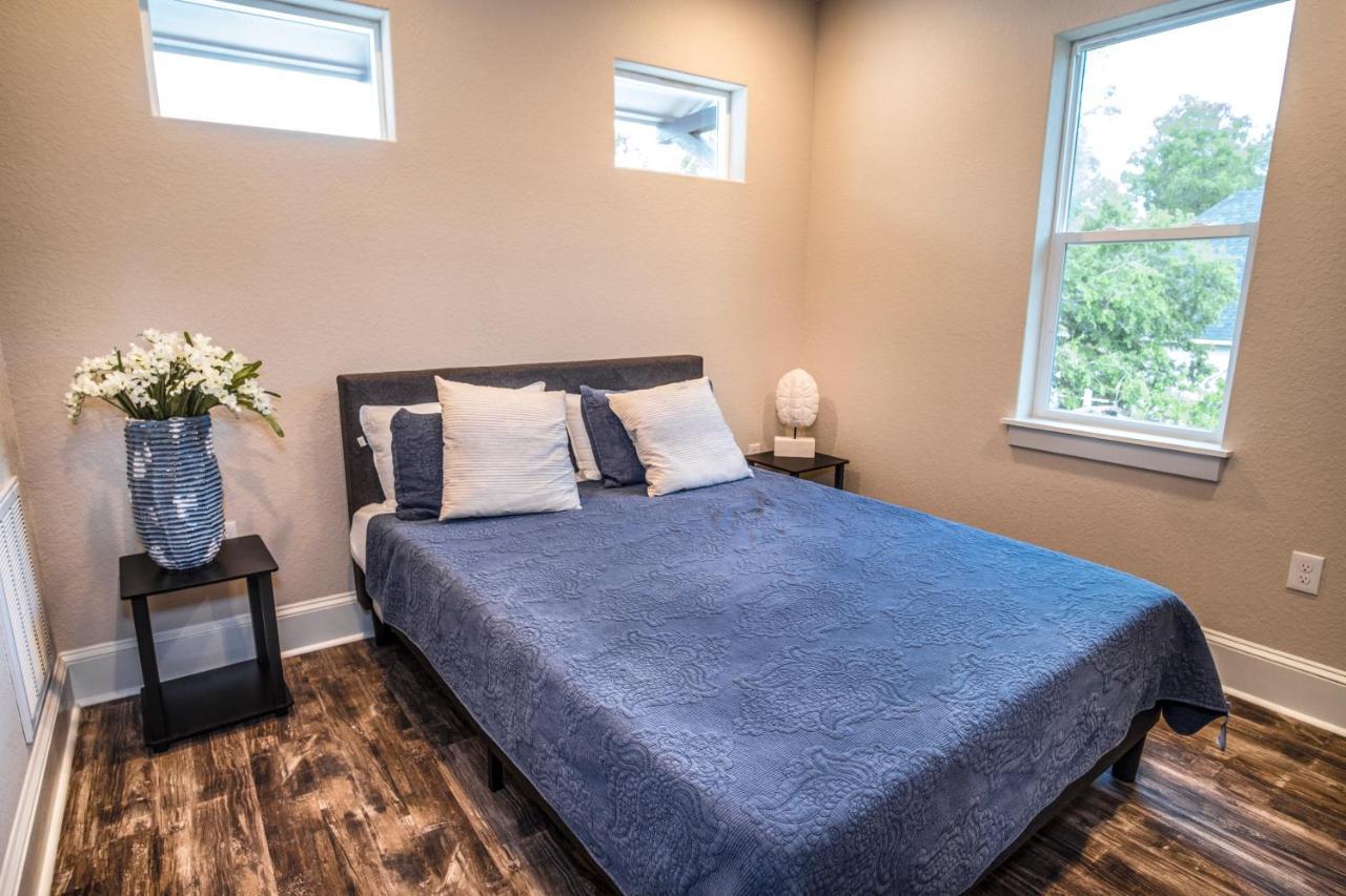 Beautiful Guest House On New Built Home Near Downtown 圣安东尼奥 外观 照片